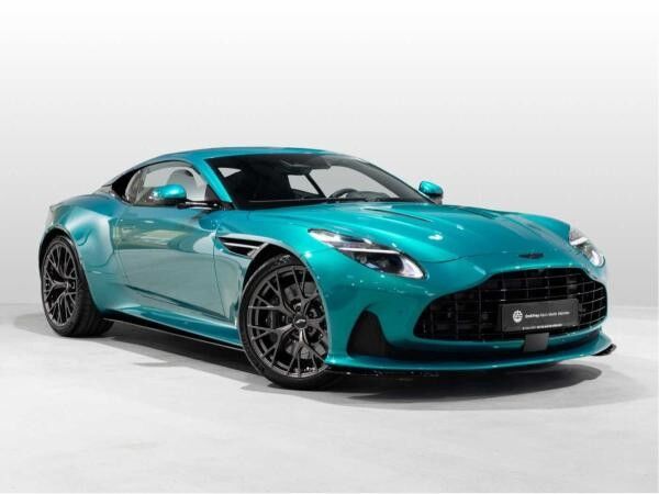 Aston Martin DB12 Coupe