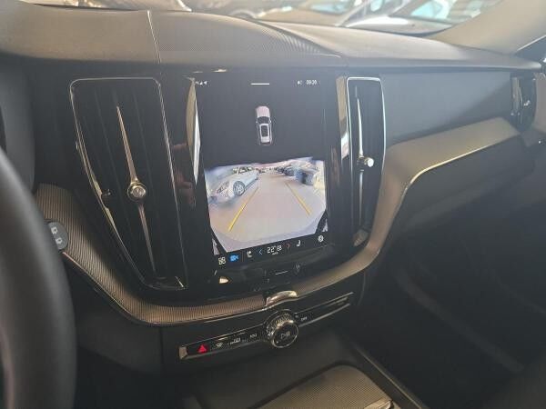 Volvo XC60 B4 D Core