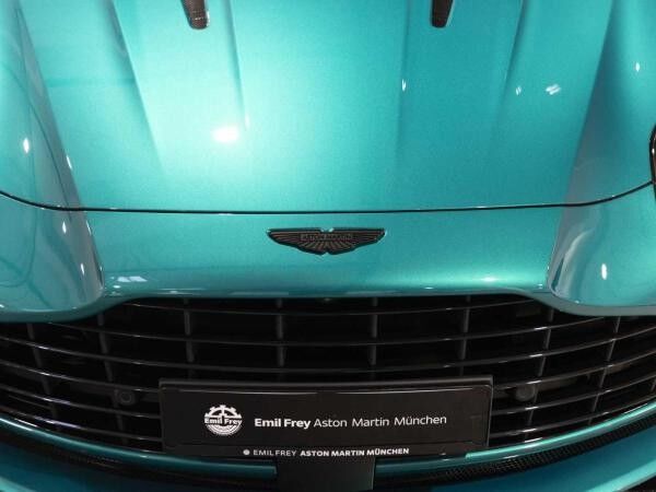 Aston Martin DB12 Coupe