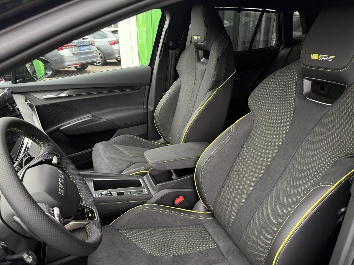 Skoda Elroq Elroq RS 84 kWh 250 kW 1-Gang-Automatik 4x4**AKTION**