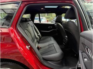 BMW 330 e Touring M Sport AHK Stop&Go FACELFT