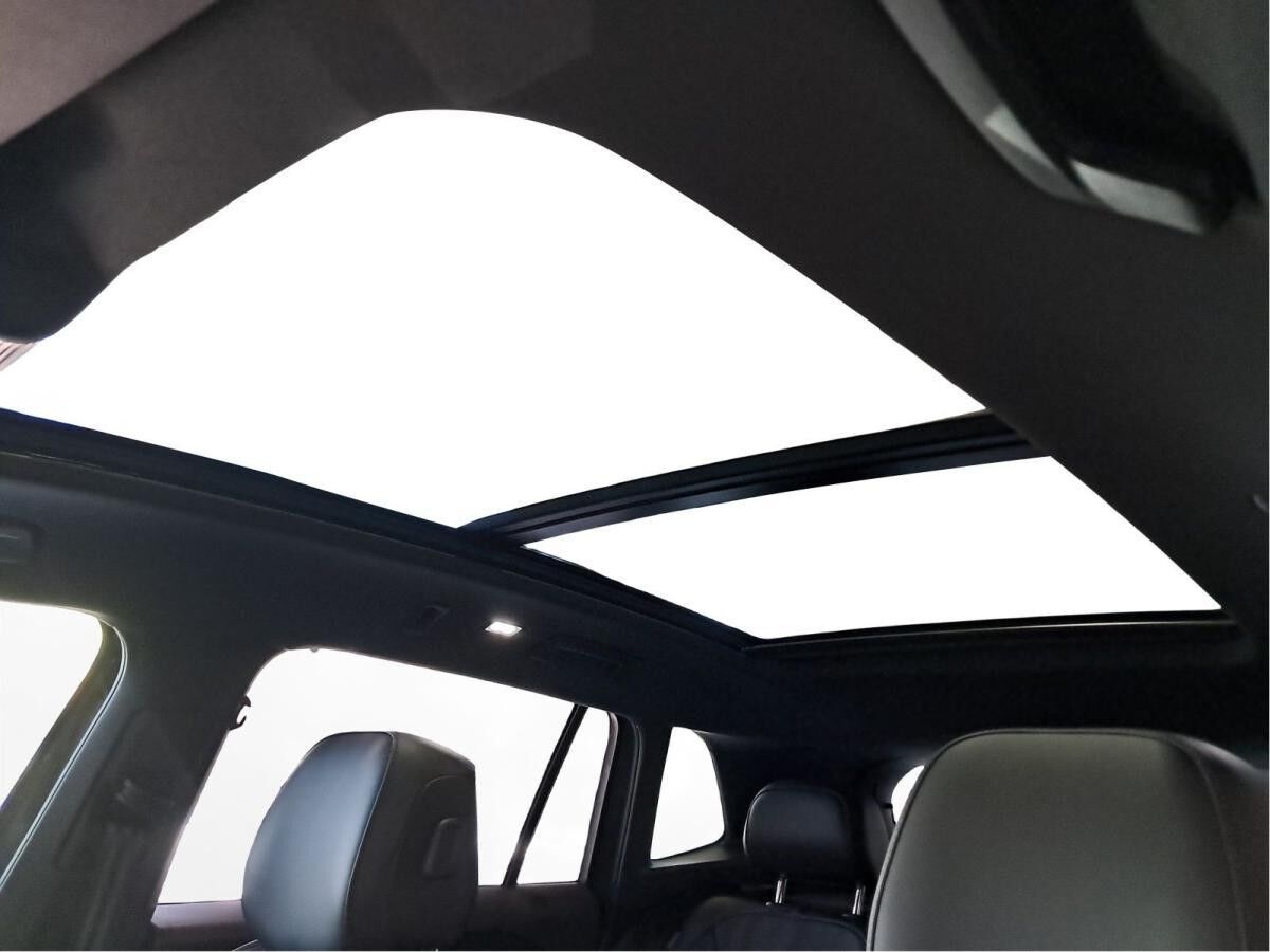 Volkswagen Tiguan R-Line 1,5 eHybrid DSG | Black Style