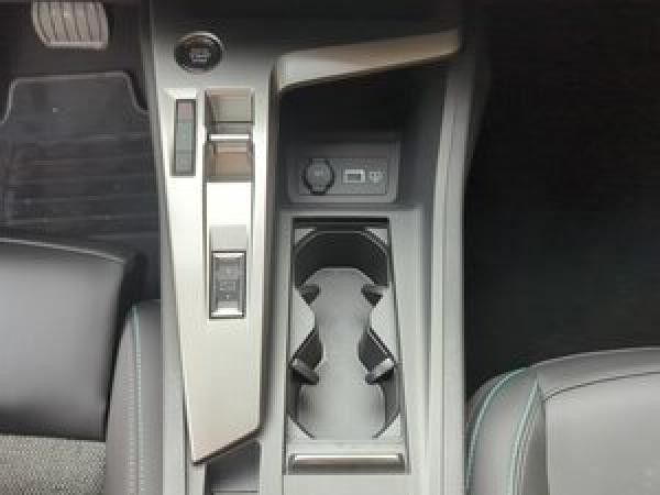 Peugeot 308 SW Hybrid 145e-DSC6 Allure ***Vorführfahrzeug***