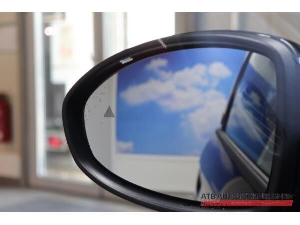 Fiat 500e MY25 RED h Komfort-Paket Apple CarPlay Klimaautomatik
