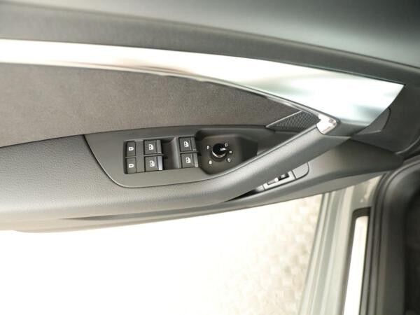 Audi A6 Avant 50 TDI quattro advanced *Pano*AHK*LED*RFK*