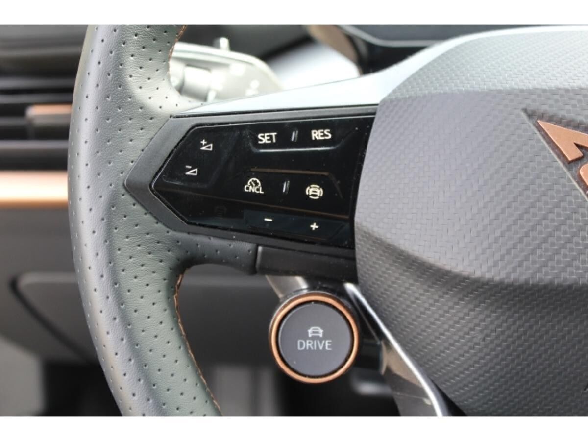 Cupra Born 60kWh 5-J-GARANTIE NAVI LED KAMERA ACC SHZ 19