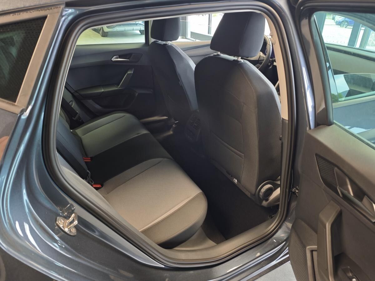 Seat Leon Road Edition 1.5 eTSI DSG | ABVERKAUF - letztes FZG !!