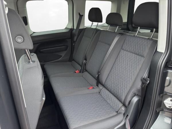Volkswagen Caddy Life 2,0 TDI 7-Gang NAVI AHK LED KLIMA