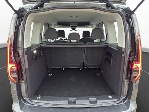 Volkswagen Caddy Life 2,0 TDI 7-Gang NAVI AHK LED KLIMA