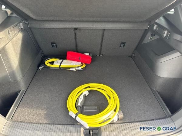 Volkswagen Tiguan 1.5 eHybrid R-LINE BLACK NAVI AHK SHZ 19