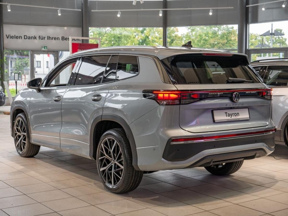 Volkswagen Tayron Elegance 2,0 l TSI 4M DSG *BIS 31.12.*🏷️