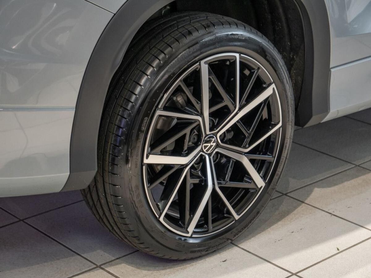 Volkswagen Tayron Elegance 2,0 l TSI 4M DSG *BIS 31.12.*🏷️