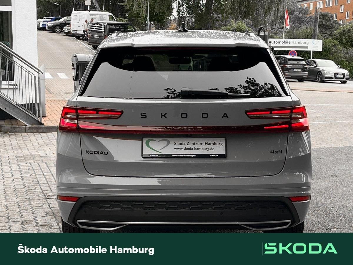 Skoda Kodiaq Sportline 2.0 TDI 4x4 PANO AHK HUD