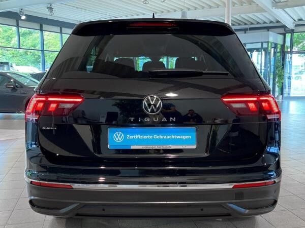 Volkswagen Tiguan Allspace 2.0 TDI SCR Life DSG 7-Sitzer Navi