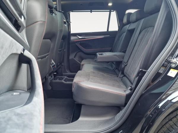 Skoda Kodiaq 2.0 TSI RS MATRIX 360 ACC SpurH HUD 4xSHZ