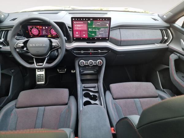 Skoda Kodiaq 2.0 TSI RS MATRIX 360 ACC SpurH HUD 4xSHZ