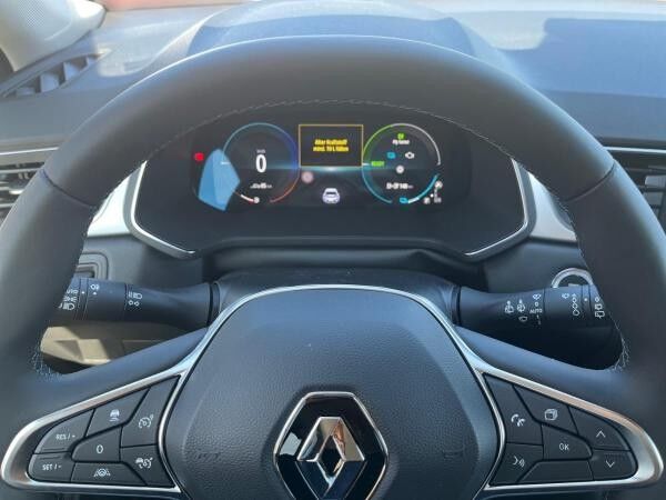 Renault Captur TECHNO Plug-in Hybrid
