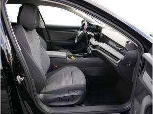 Skoda Superb Combi 2.0 TDI Selection SHZ NAVI ACC LED *848*