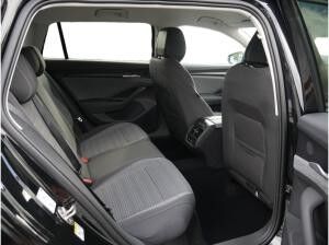 Skoda Superb Combi 2.0 TDI Selection SHZ NAVI ACC LED *848*