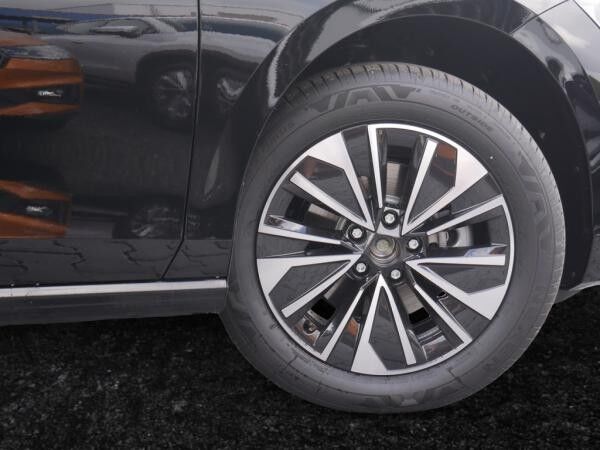 Skoda Superb Combi 2.0 TDI Selection SHZ NAVI ACC LED *848*