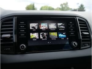 Skoda Karoq 1.5 TSI Tour SHZ KAMERA NAVI AHK ACC LED *857*
