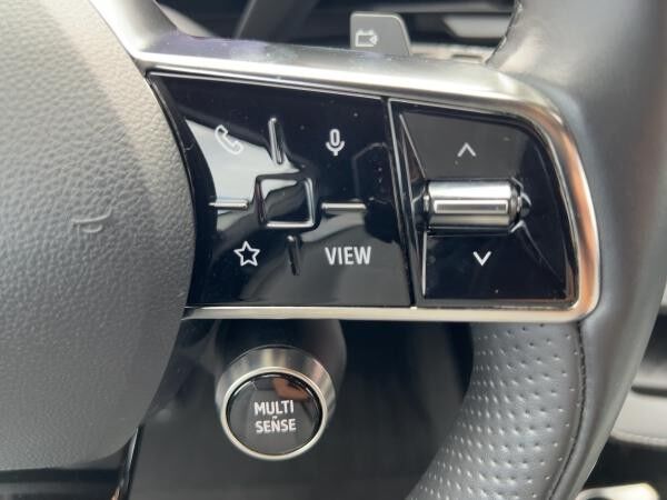 Renault Megane E-Tech Techno EV40