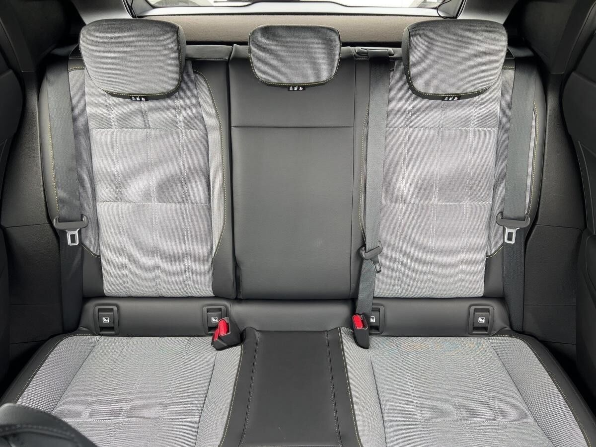 Renault Megane E-Tech E-Tech EV40 130 Techno EV40 Renault Megane E-Tech E-Tech EV40 130 Techno EV40