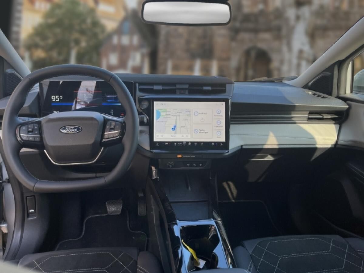 Ford Puma Gen-E Premium mit Fahrer-&Winter-Paket