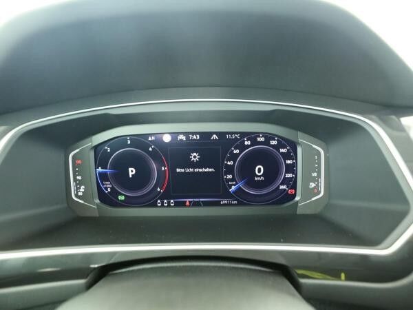 Volkswagen Tiguan 2.0 TDI Active *AHK*LED*RFK*SHZ*Navi*ACC*