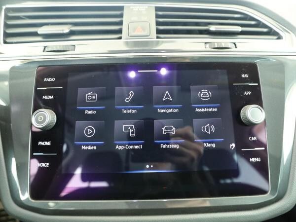 Volkswagen Tiguan 2.0 TDI Active *AHK*LED*RFK*SHZ*Navi*ACC*