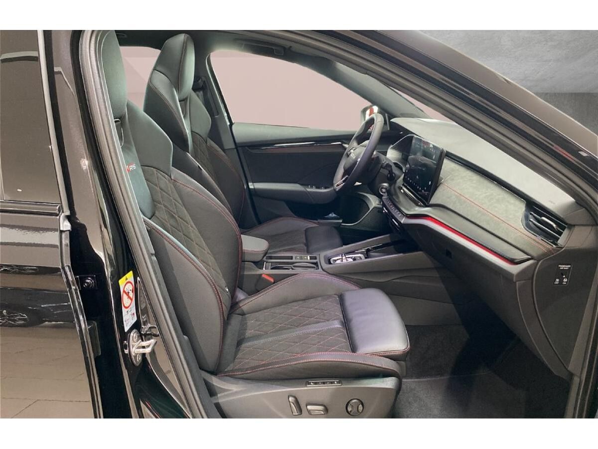 Skoda Octavia Combi RS 2.0 TSI DSG *sofort verfügbar*