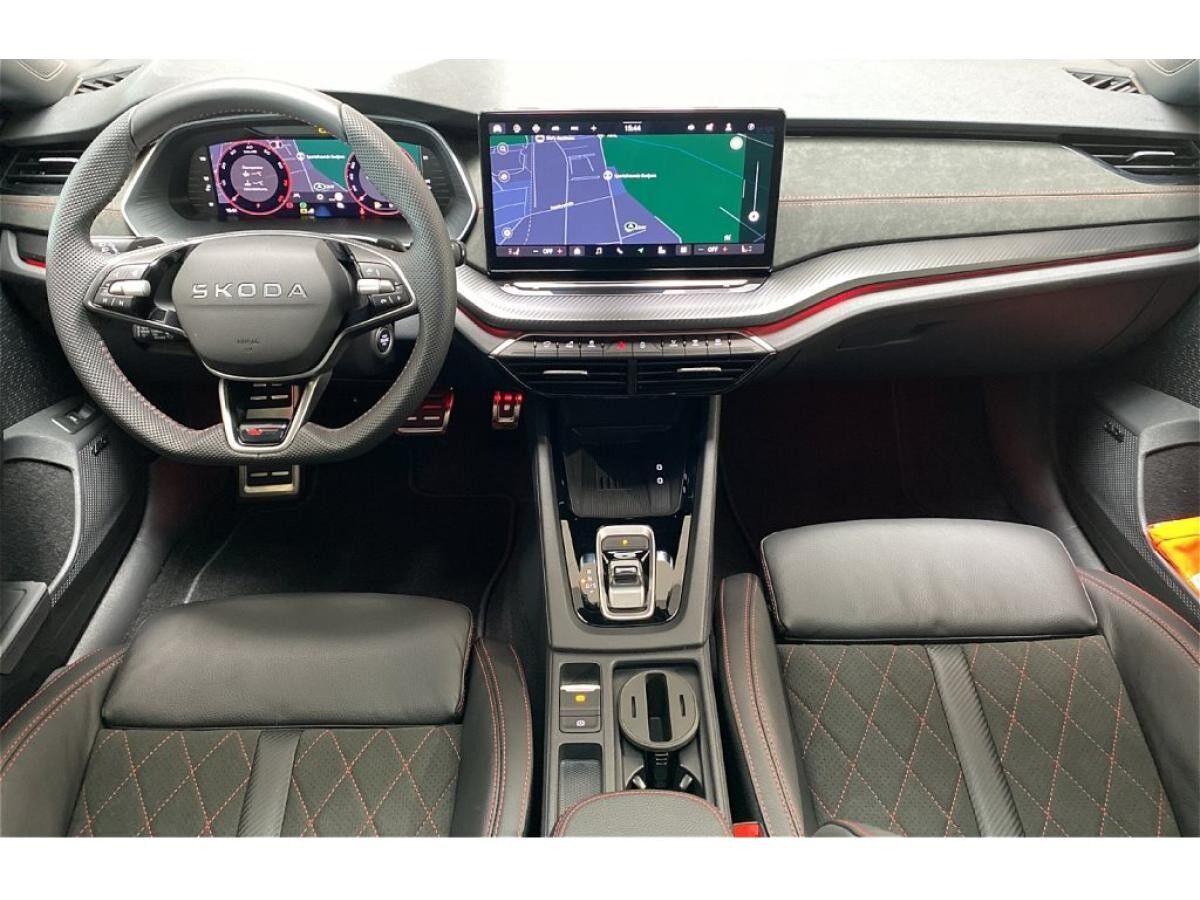 Skoda Octavia Combi RS 2.0 TSI DSG *sofort verfügbar*