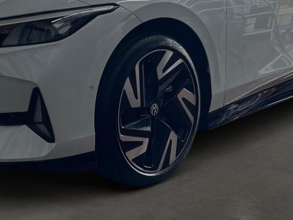 Volkswagen ID.7 Tourer GTX  4Motion -  Matrix-LED ACC Navi AHK APP-Connect Leichtmetallräder DAB+ Area View Head-up