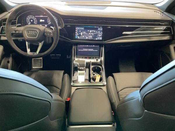 Audi RS Q8 SUV performance tiptronic 360 4xSHZ