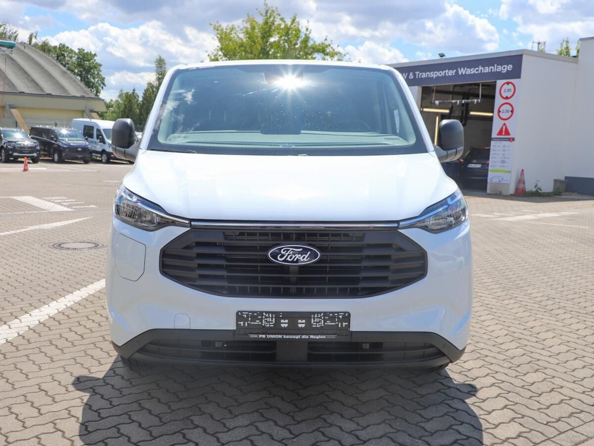 Ford Transit Custom PHEV 320L1