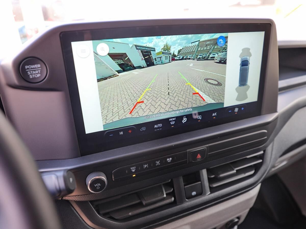 Ford Transit Custom PHEV 320L1