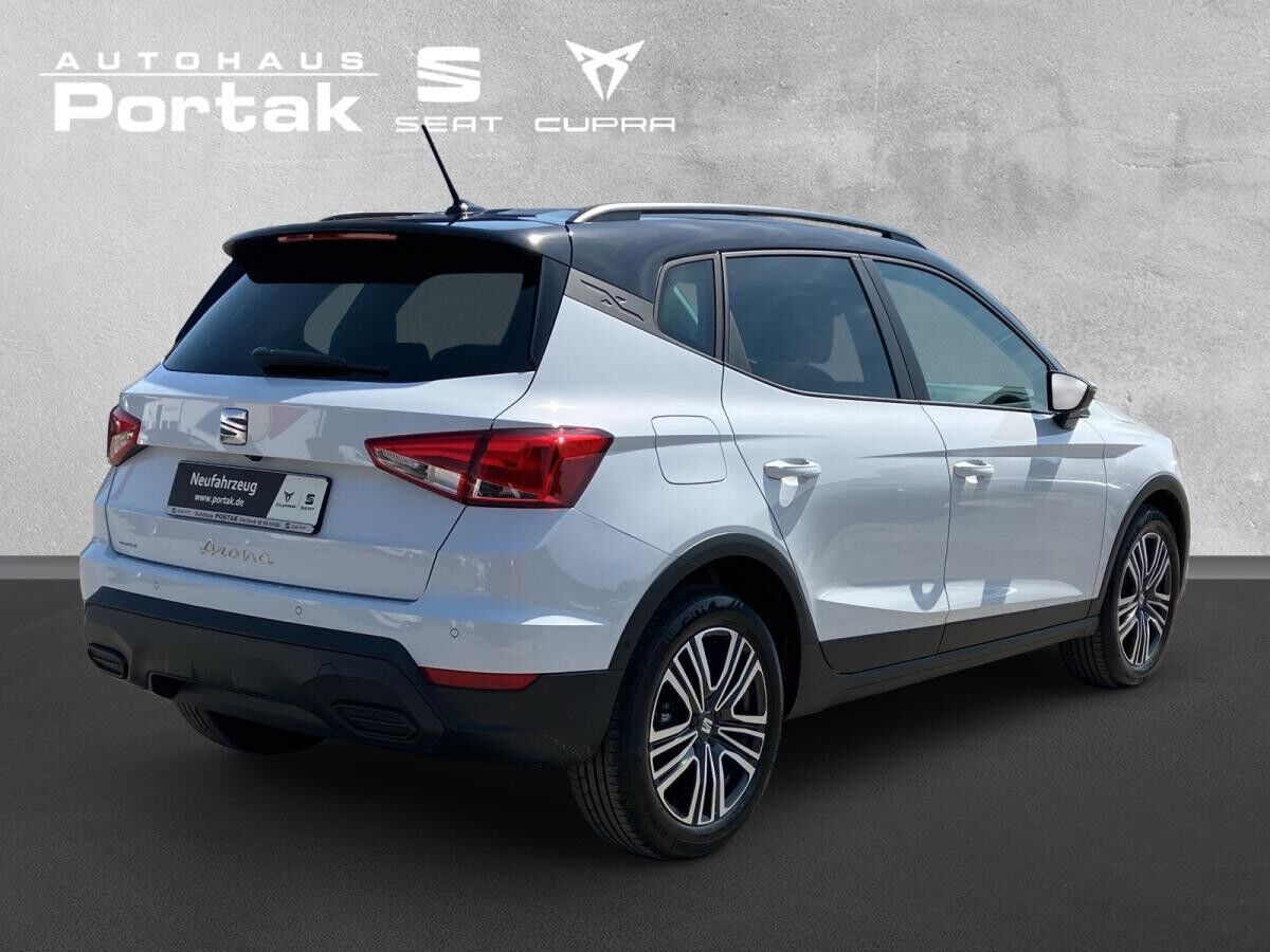 Seat Arona Road Edition 1.0 TSI DSG DAB+/FullLink/Navi/PDC/Kamera/SH/17"