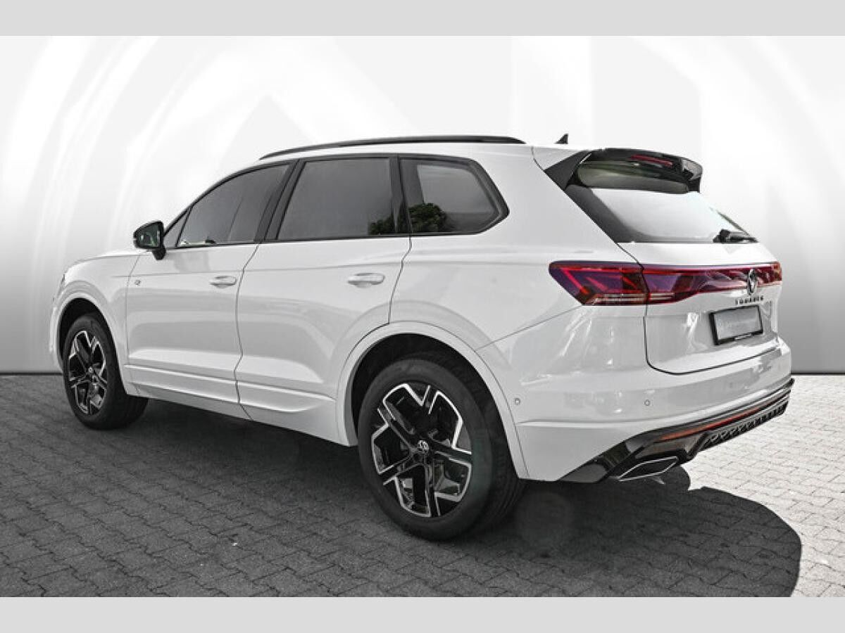 Volkswagen Touareg 3.0 TDI 4Motion R-Line Black Style