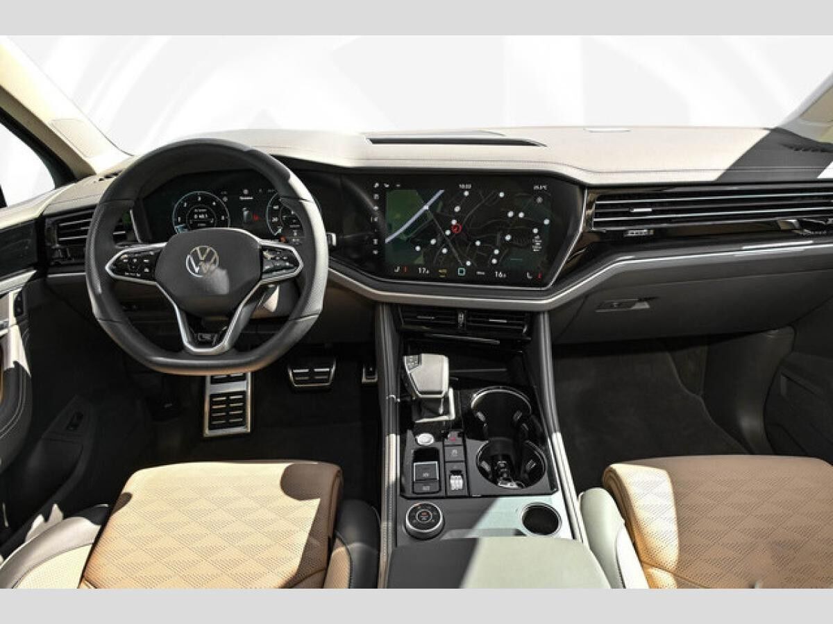 Volkswagen Touareg 3.0 TDI 4Motion R-Line Black Style