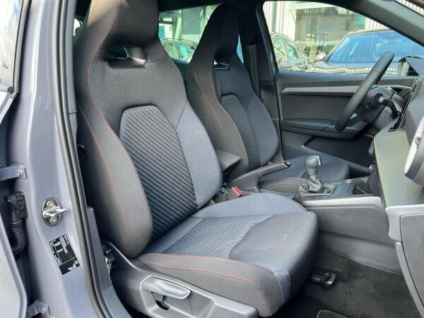 Seat Arona FR Black Edition 1.0 TSI DSG ACC/PDC/Kamera/Keyless/SH