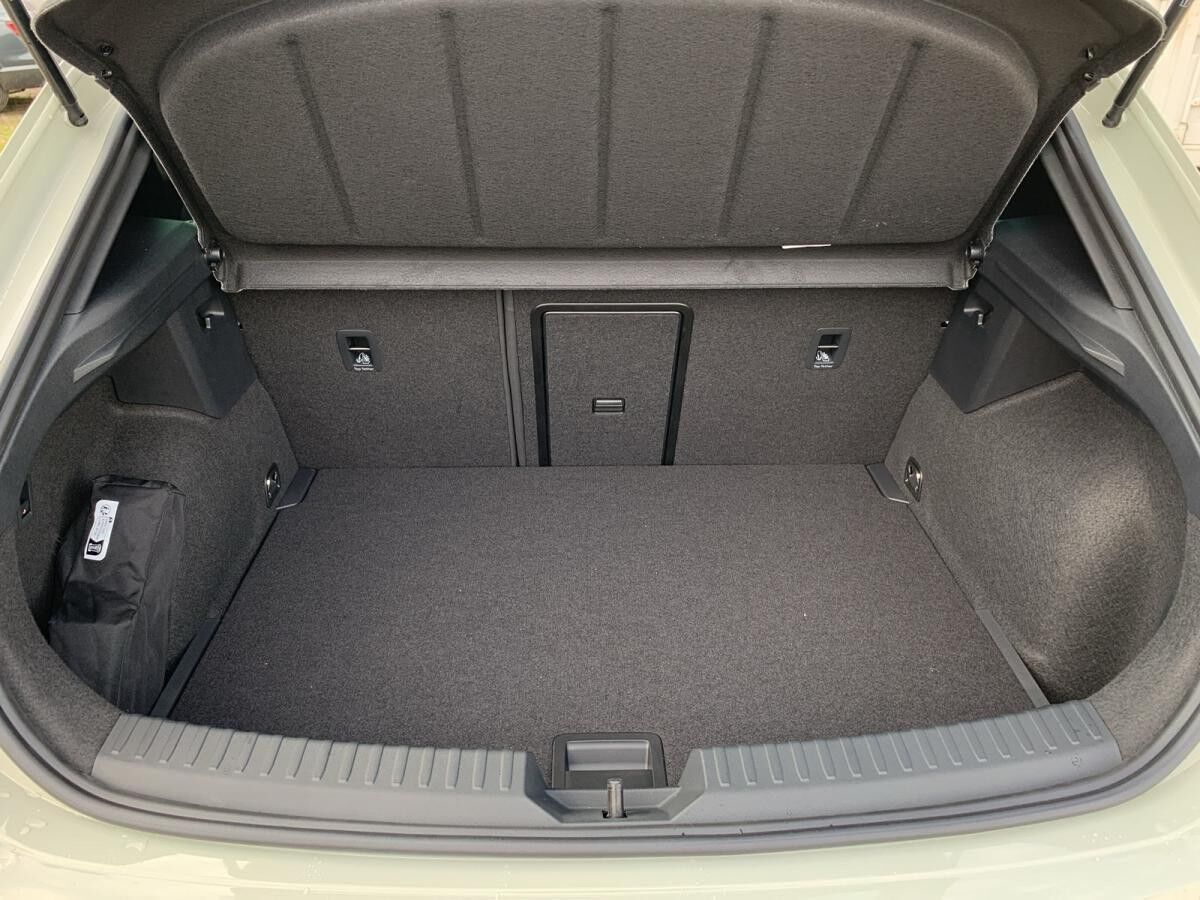 Cupra Leon VZ Extreme 2.0 TSI DSG;SSV!!!Pano;AHZV uvm.