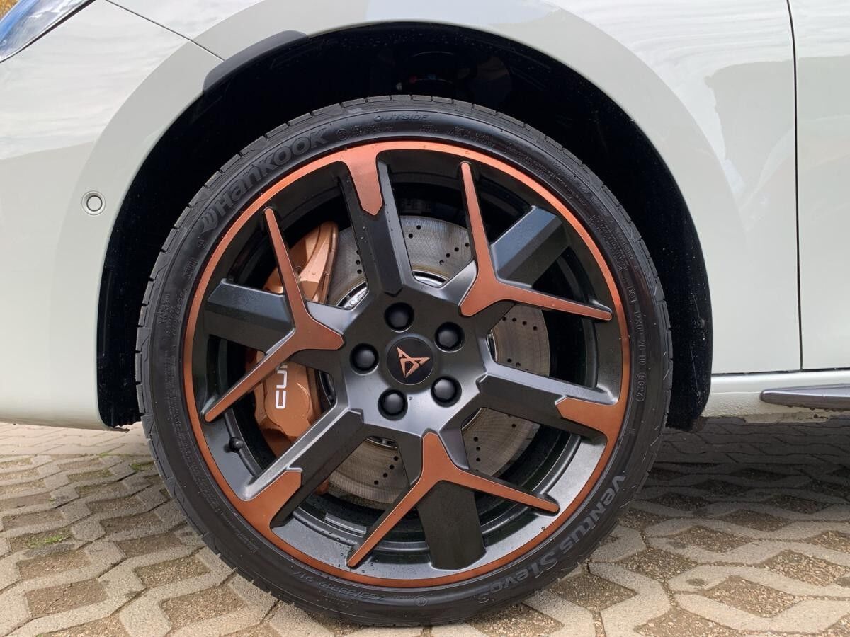 Cupra Leon VZ Extreme 2.0 TSI DSG;SSV!!!Pano;AHZV uvm.