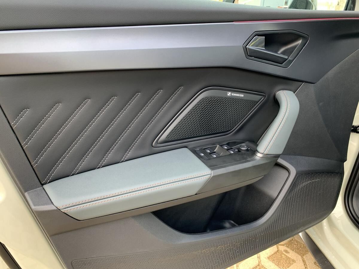 Cupra Leon VZ Extreme 2.0 TSI DSG;SSV!!!Pano;AHZV uvm.