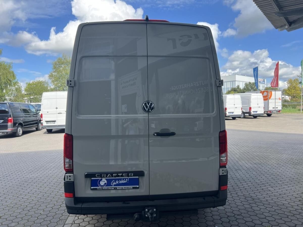 Volkswagen Crafter 35 Kasten 2,0 l NAVI+CARPLAY+KLIMA+AHK