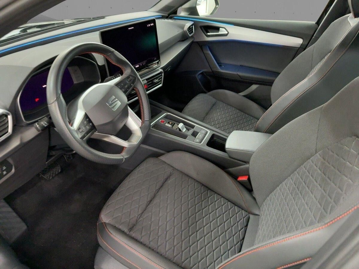 Seat Leon SP FR 2.0 TDI DSG ACC AHK LED NAVI RFK KEYL