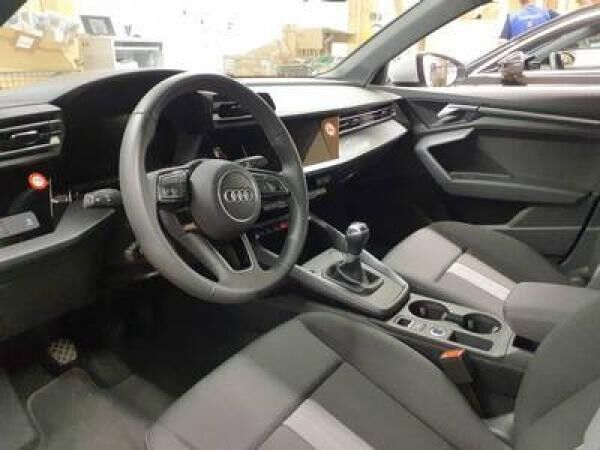 Audi A3 Sportback advanced 30 TFSI / MMI-Navi+, AHK