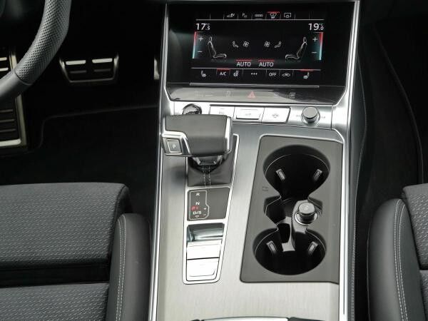 Audi A6 Avant 55 TFSIe S line Matrix*B&O*HuD*360°*