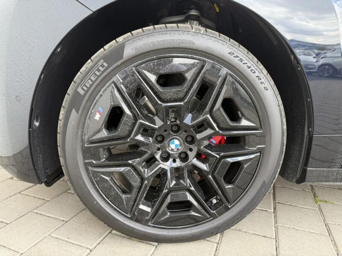 BMW ix xDrive60  SOFORT VERFÜGBAR++TOPDEAL++GEWERBE