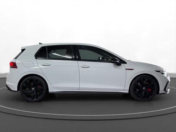 Volkswagen Golf VIII GTI LED LM 18" Navi PDC+RFK ACC App-Connect
