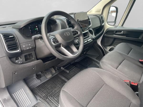 Toyota Proace Max Electric L3H2 verblecht 4-türig Electric Meister 425H 110 kWh Elektroantrieb, 205 kW (279 PS) stufen